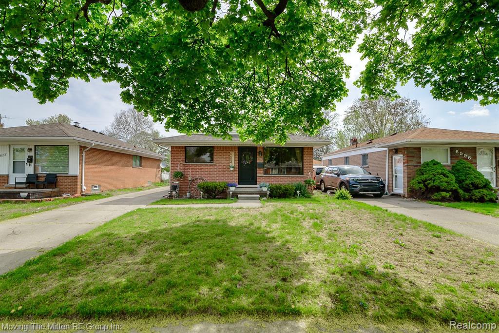 6604 COLONIAL Street, Dearborn Heights, MI 48127 — Photo 34