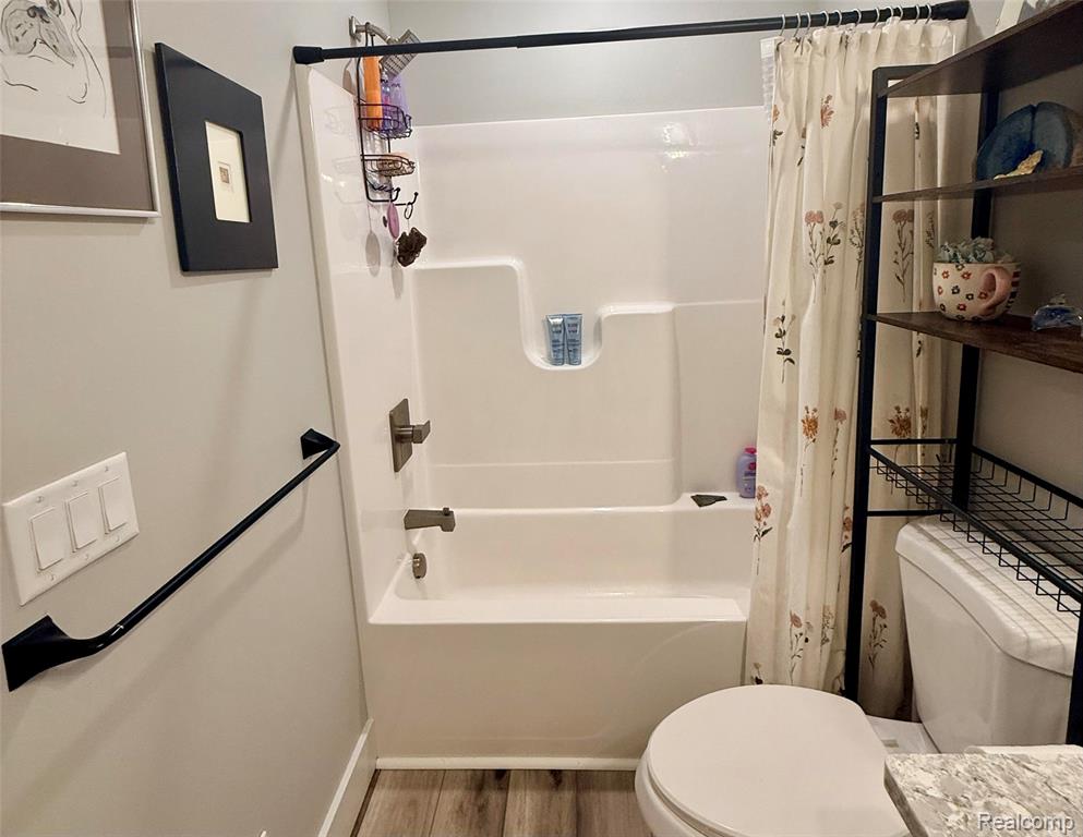 9220 S Flaska Drive, Cedar, MI 49621 — Photo 25