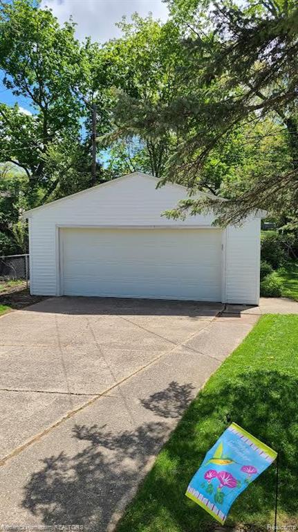 527 ROSEMONT Avenue, Saline, MI 48176 — Photo 22