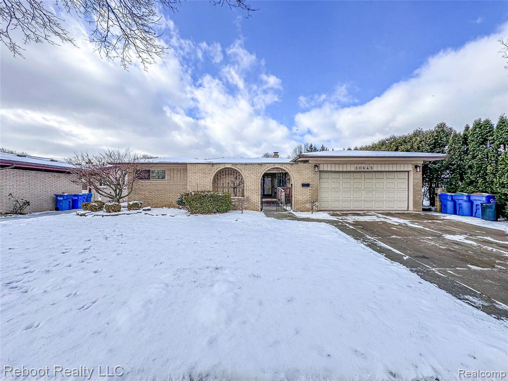 30645 Lebanon Drive, Warren, MI 48093 — front exterior