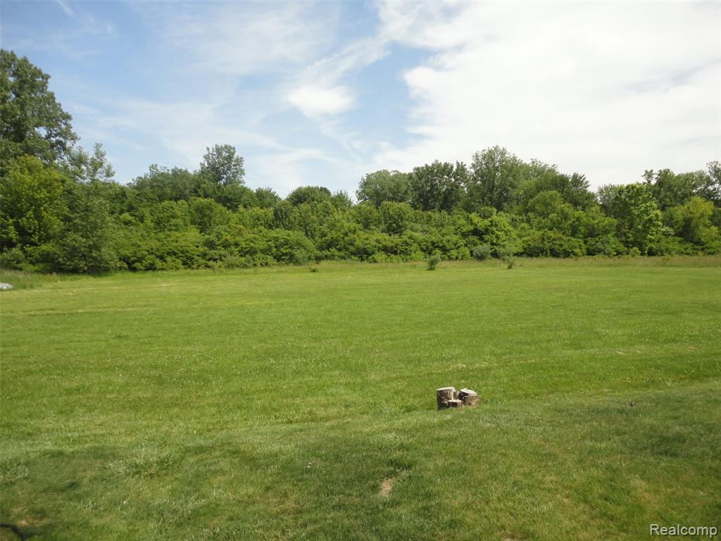 463 Edinborough Street, Temperance, MI 48182 — Photo 22