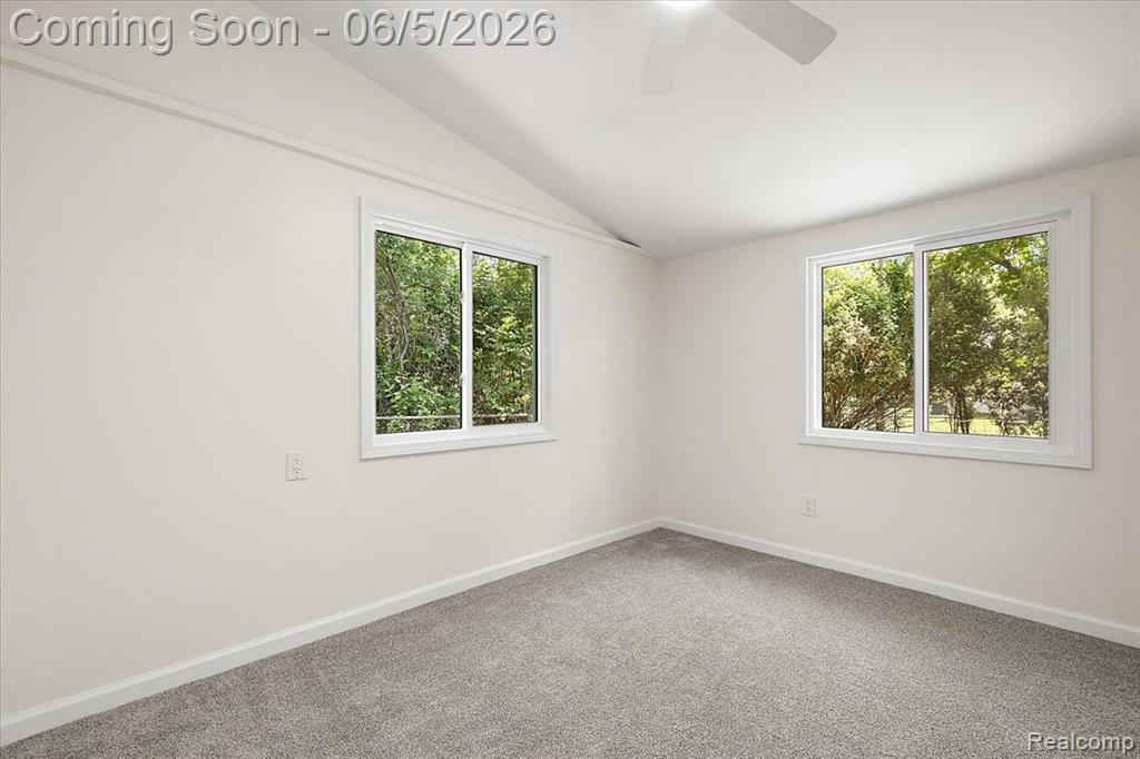 2148 Hoeft Drive, Commerce Twp, MI 48390 — Photo 22