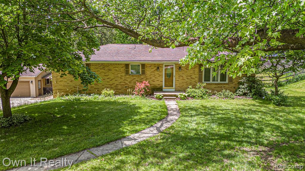 6615 Sandywell Drive, Temperance, MI 48182 — Photo 28