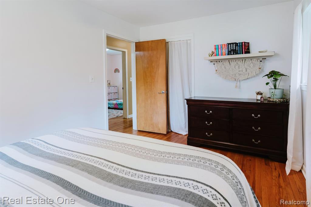 52471 Ihla Street, Shelby Twp, MI 48316 — Photo 14