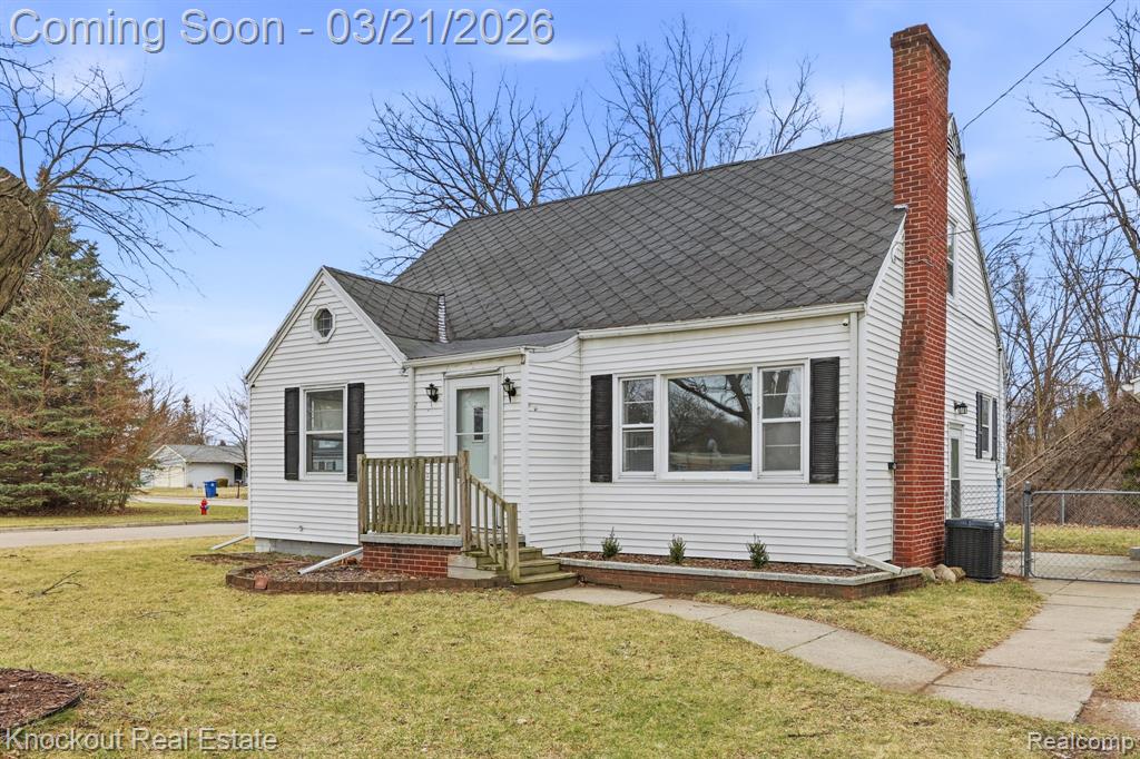1060 Cross Street, Saginaw, MI 48602 — Photo 43
