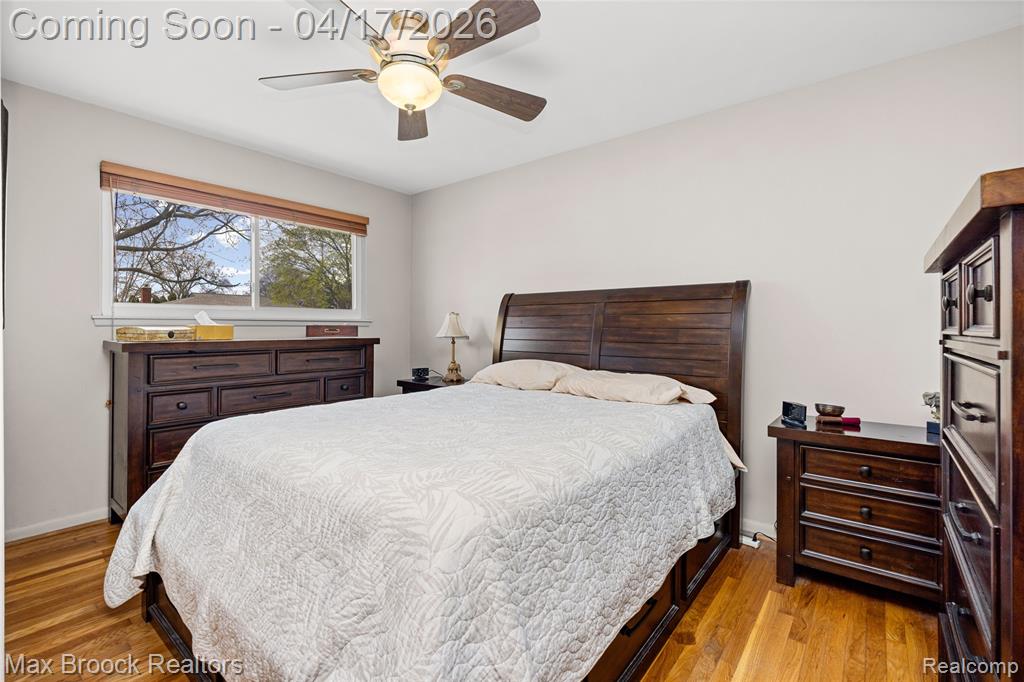 27916 Walker Avenue, Warren, MI 48092 — Photo 17