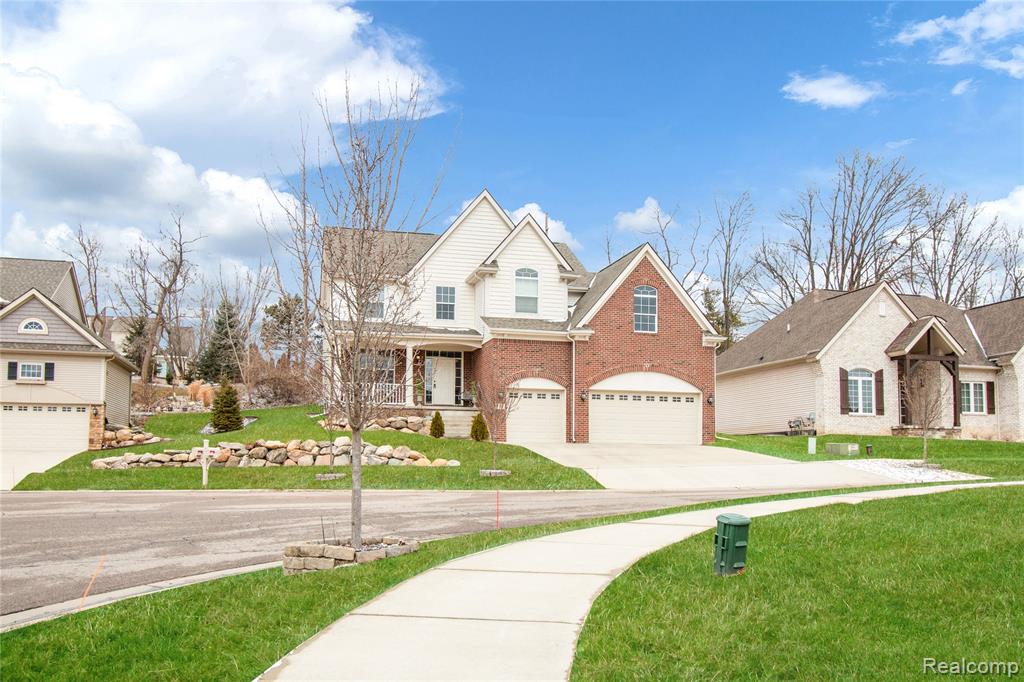 549 NAPA VALLEY DR, Milford, MI 48381 — Photo 3