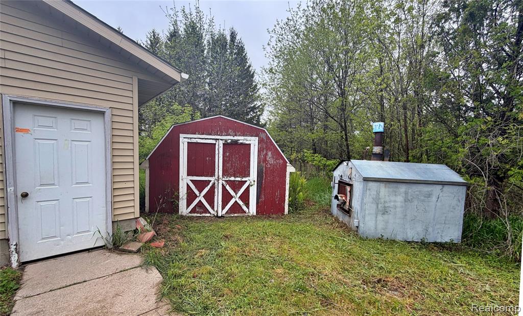 2801 Lackie Road, Filion, MI 48432 — Photo 20