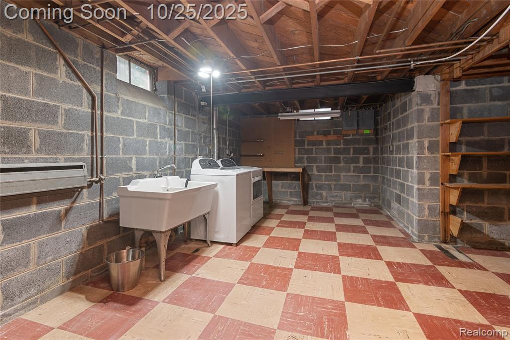 10774 Lincoln Drive, Huntington Woods, MI — Photo 30