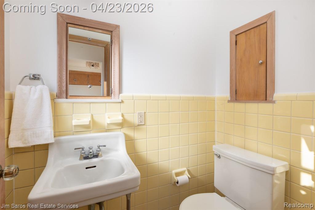 513 Saint Clair Avenue, Grosse Pointe, MI 48230 — Photo 9