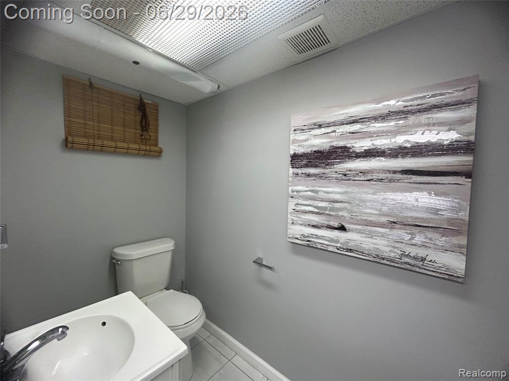 30124 Garry Avenue, Madison Heights, MI 48071 — Photo 13