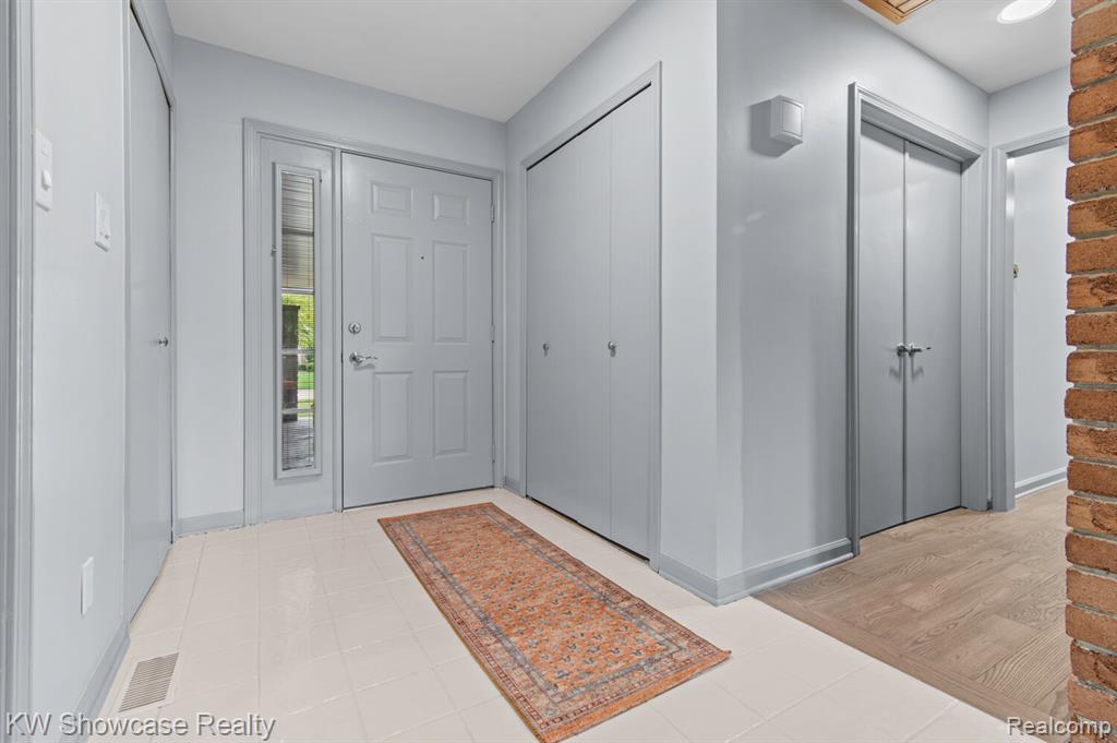 43351 ASPEN Drive, Sterling Heights, MI 48313 — Photo 7