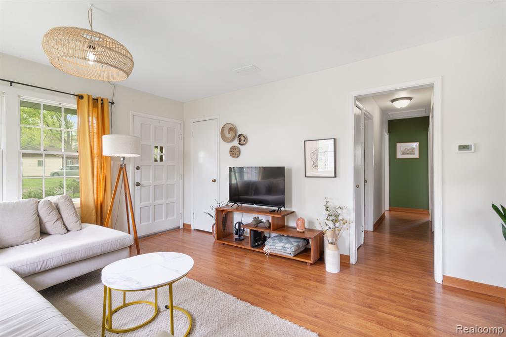 3550 Oakwood Street, Ann Arbor, MI 48104 — Photo 8