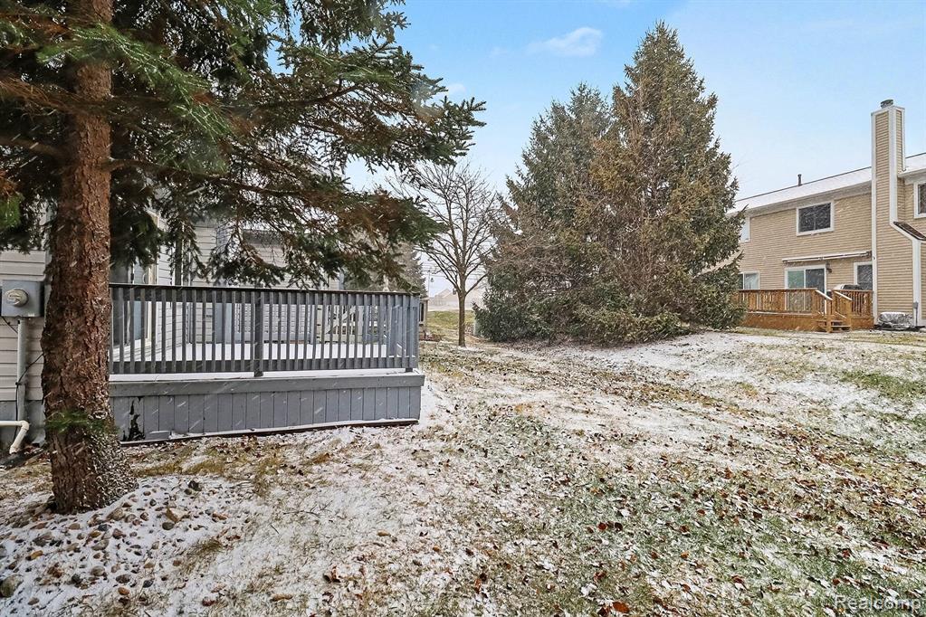 21920 Quail Ridge Drive N, Brownstown, MI 48193 — Photo 27