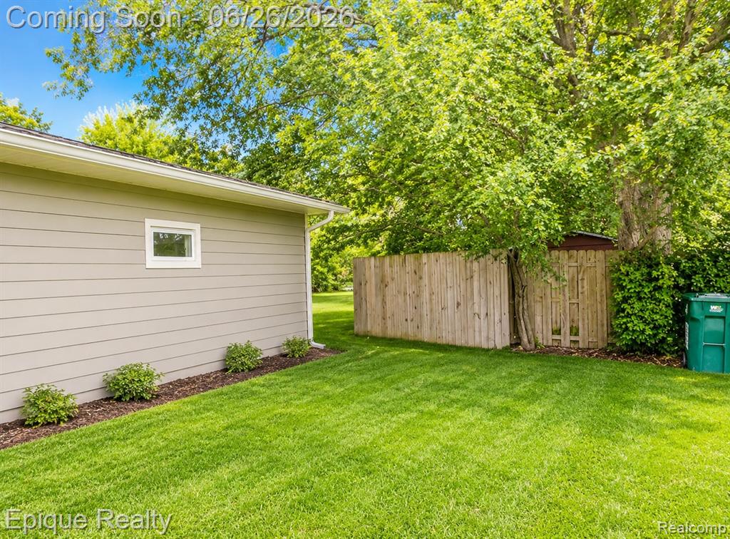 43899 Crowley Road, Belleville, MI 48111 — Photo 24