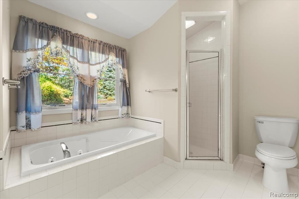860 Galahad Drive, Ortonville, MI 48462 — Photo 29