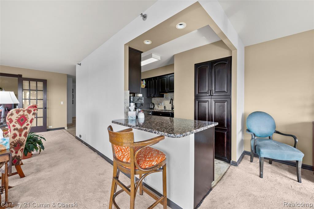5000 Town Center, 2003, Southfield, MI 48075 — Photo 9