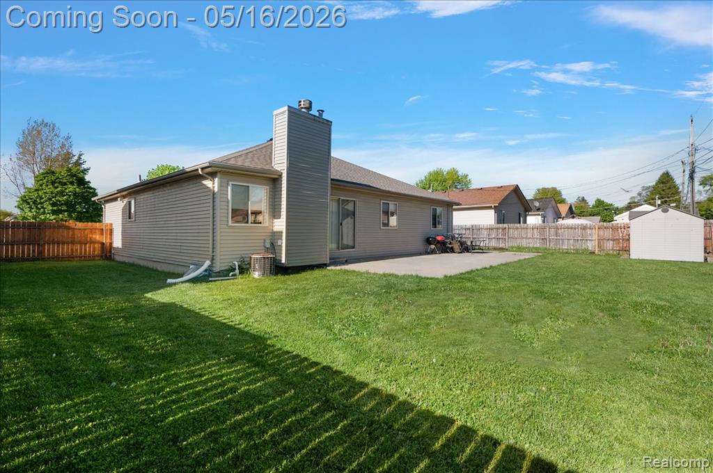 15948 Venice Avenue, Clinton Twp, MI 48035 — Photo 47