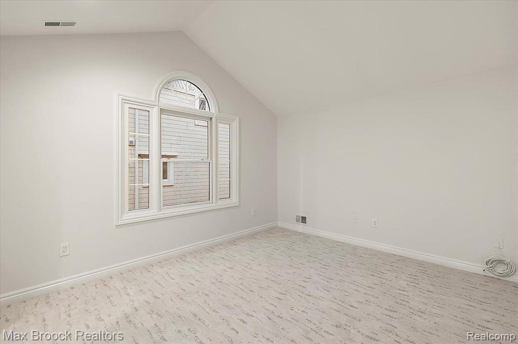 855 WALLACE Street, Birmingham, MI 48009 — Photo 27