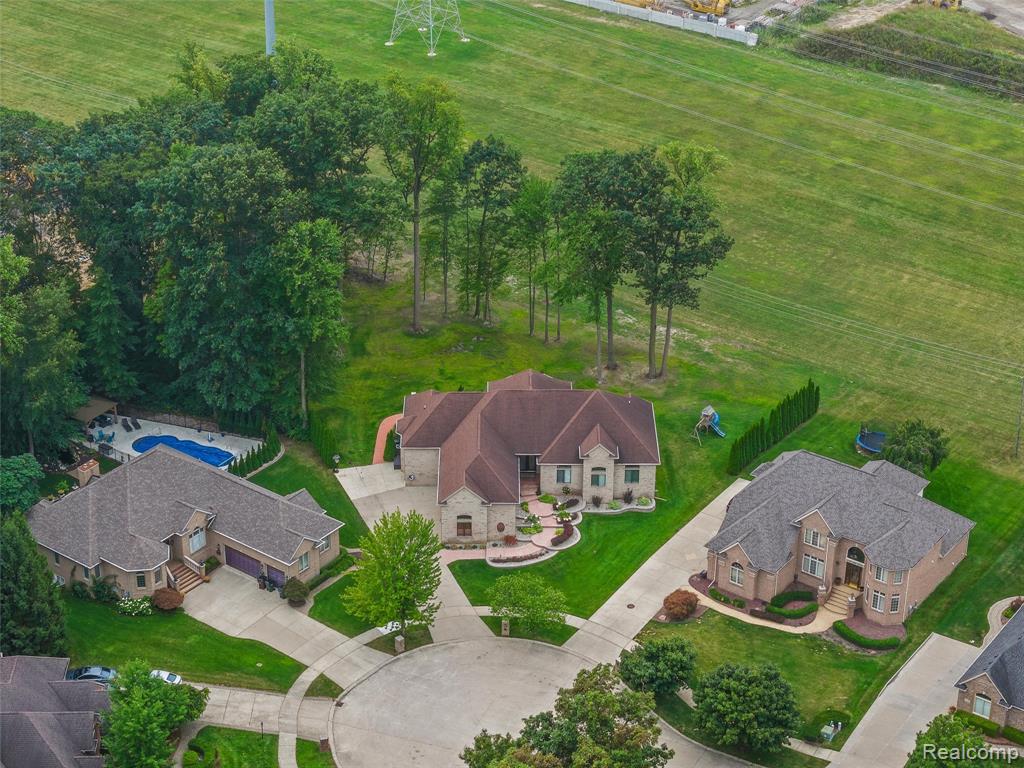 52041 Loon Court, Shelby Twp, MI 48315 — Photo 58