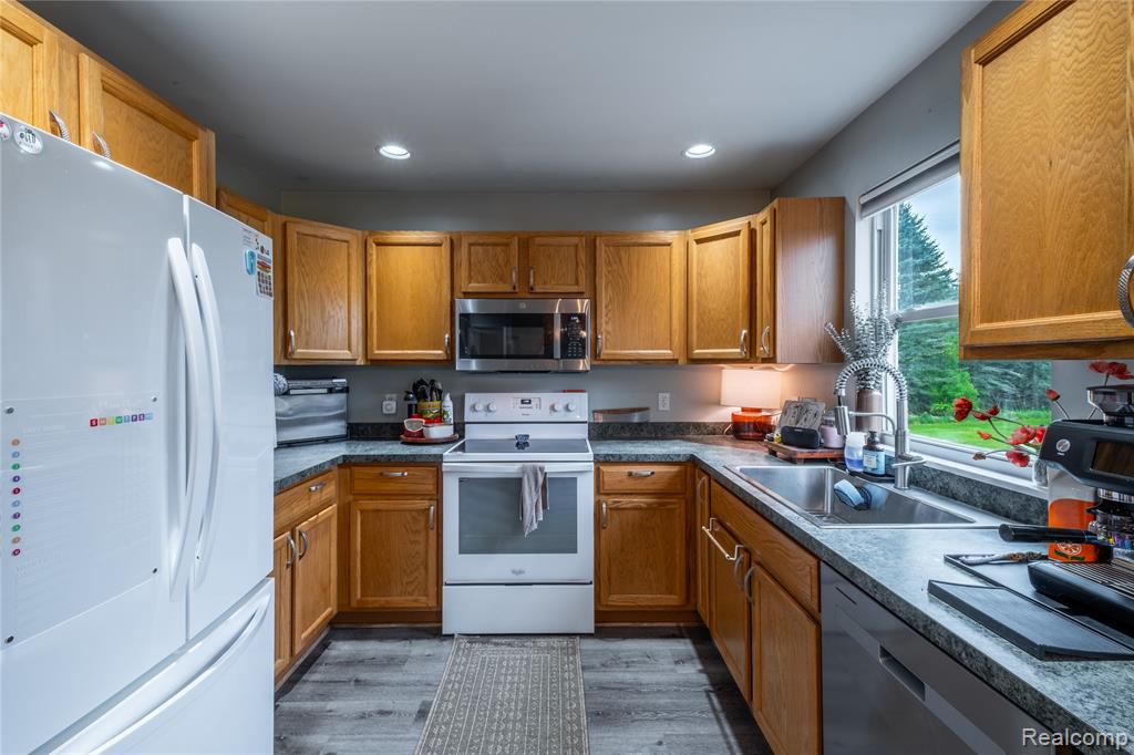 7839 Jefferson Road, North Branch, MI 48461 — Photo 20