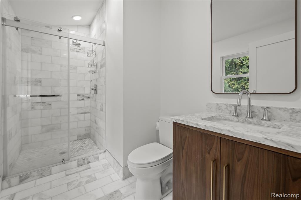 4535 Grindley Court, Bloomfield Hills, MI 48302 — Photo 25