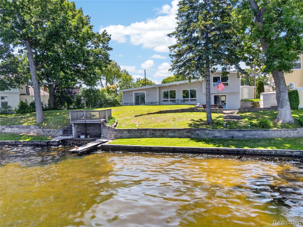 91 Crescent Avenue, Lake Orion, MI 48362 — Photo 23