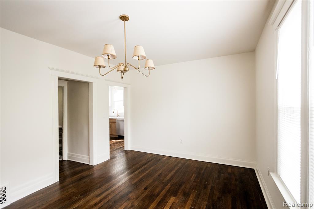 2160 Holcomb Street, Detroit, MI 48214 — Photo 71