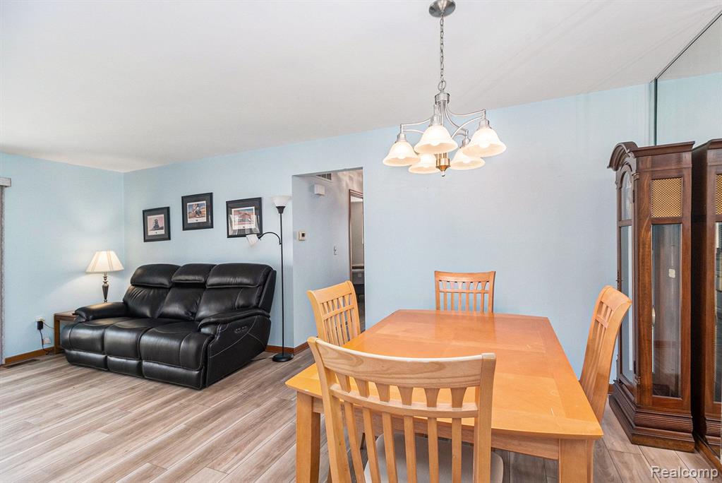 49593 LAUREL HEIGHTS Court, 87, Shelby Twp, MI 48315 — Photo 8