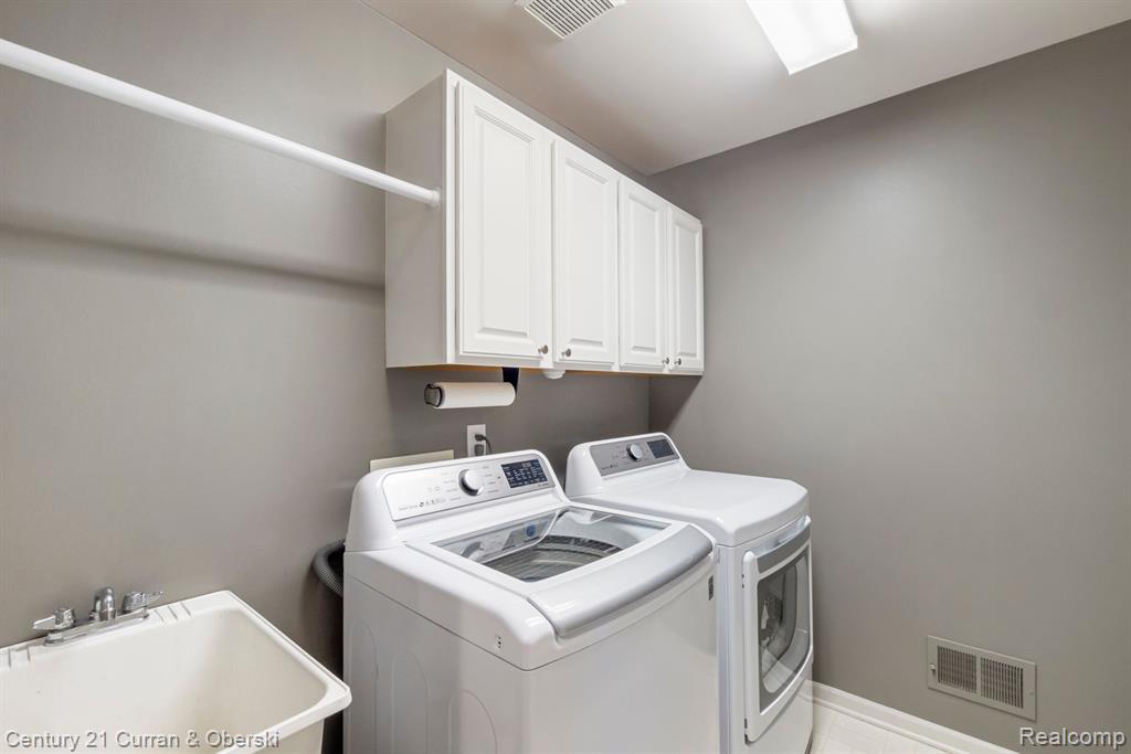 16708 OAKMONT, Northville, MI 48168 — Photo 32