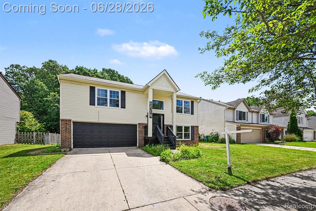 6835 Maplelawn Drive, Ypsilanti, MI 48197 — Photo 2