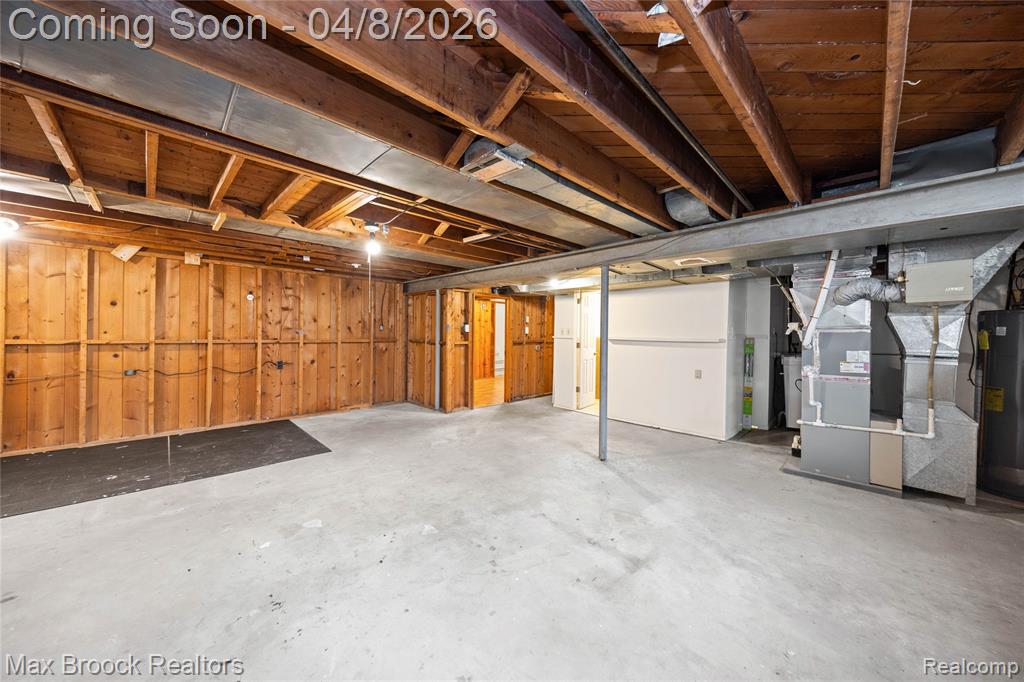 17000 W 13 Mile Road, Beverly Hills, MI 48025 — Photo 36