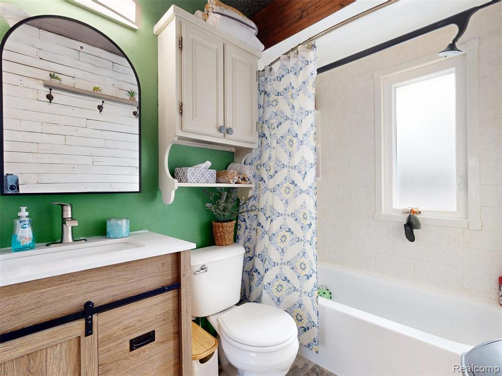1820 W Genesee Street, Lapeer, MI 48446 — Photo 20