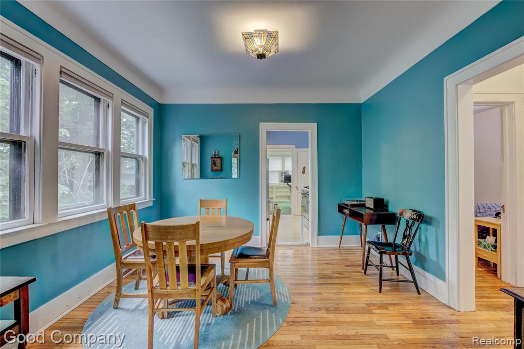 925 W Hazelhurst Street, Ferndale, MI 48220 — Photo 8