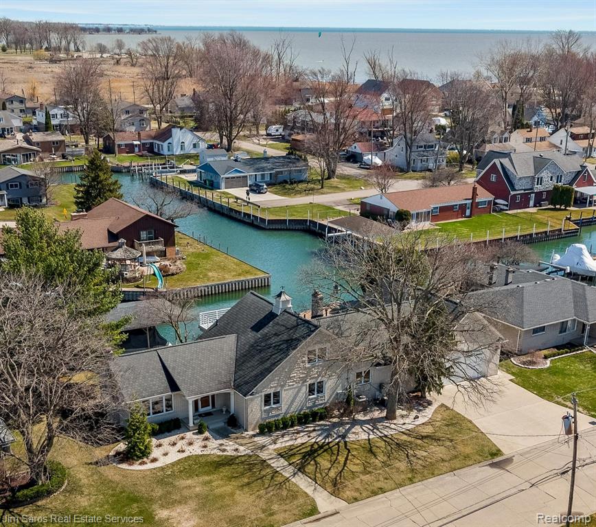 38008 Seaway Court, Harrison Township, MI