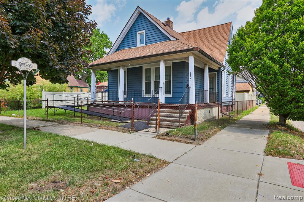 3400 Harrison Street - Photo 2