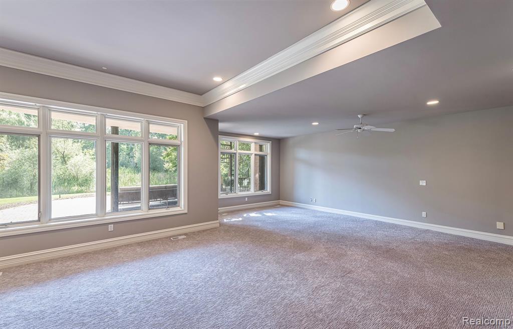 4524 STONELEIGH Road, Bloomfield Hills, MI 48302 — Photo 38