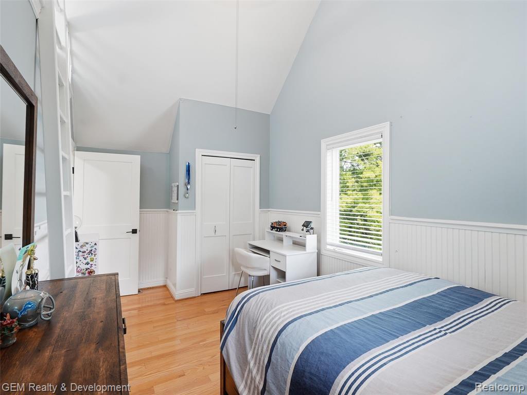 45625 W 9 Mile Road, Novi, MI — Photo 44