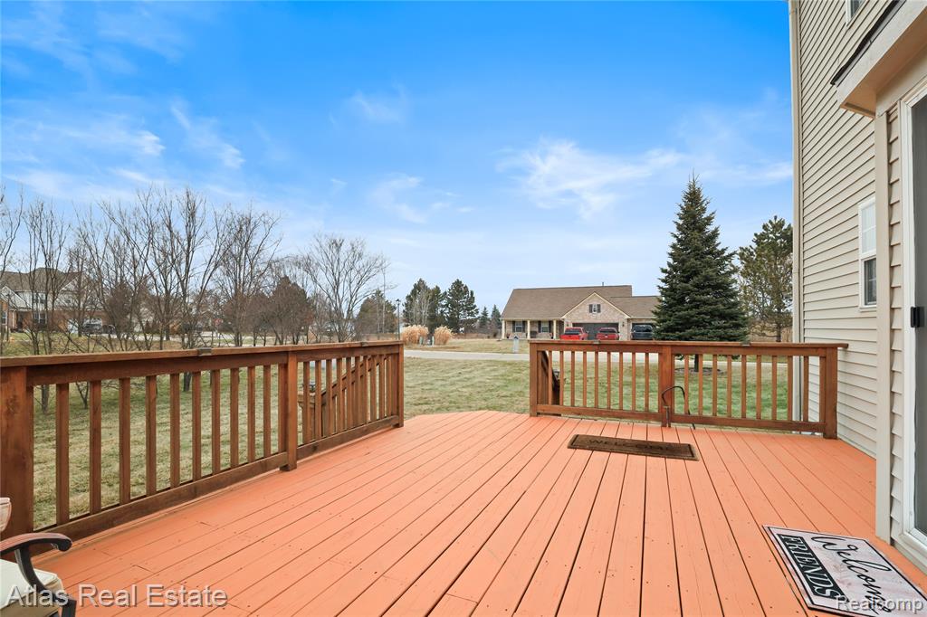 4028 Grand Oaks Court, Burton, MI 48519 — Photo 50