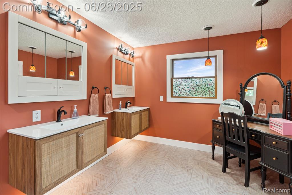 11852 Rathbun Road, Birch Run, MI 48415 — Photo 14