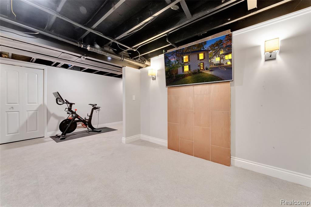 417 Curry Avenue, Royal Oak, MI 48067 — Photo 26
