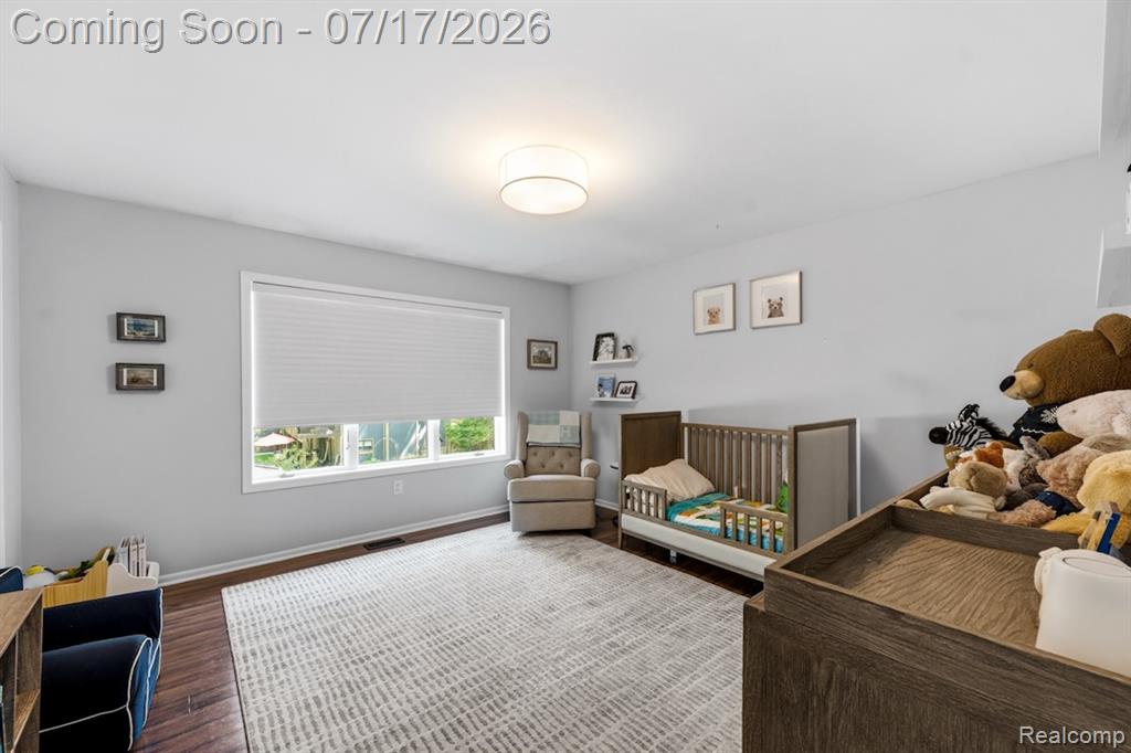 7375 Parkwood Drive, Fenton, MI 48430 — Photo 30