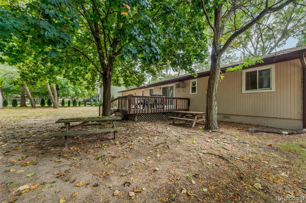711 S Newman Road, Lake Orion, MI 48362 — Photo 25