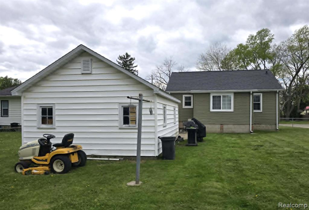 127 Sheldon Avenue, Clio, MI 48420 — Photo 13