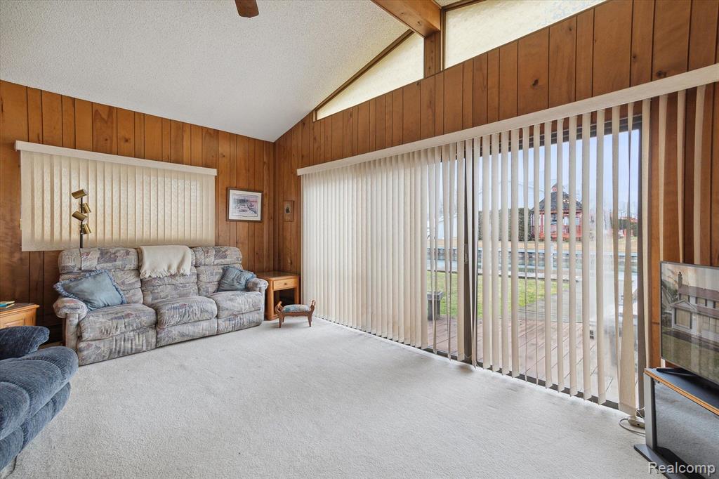 630 RUSKIN Drive, Algonac, MI 48001 — Photo 9