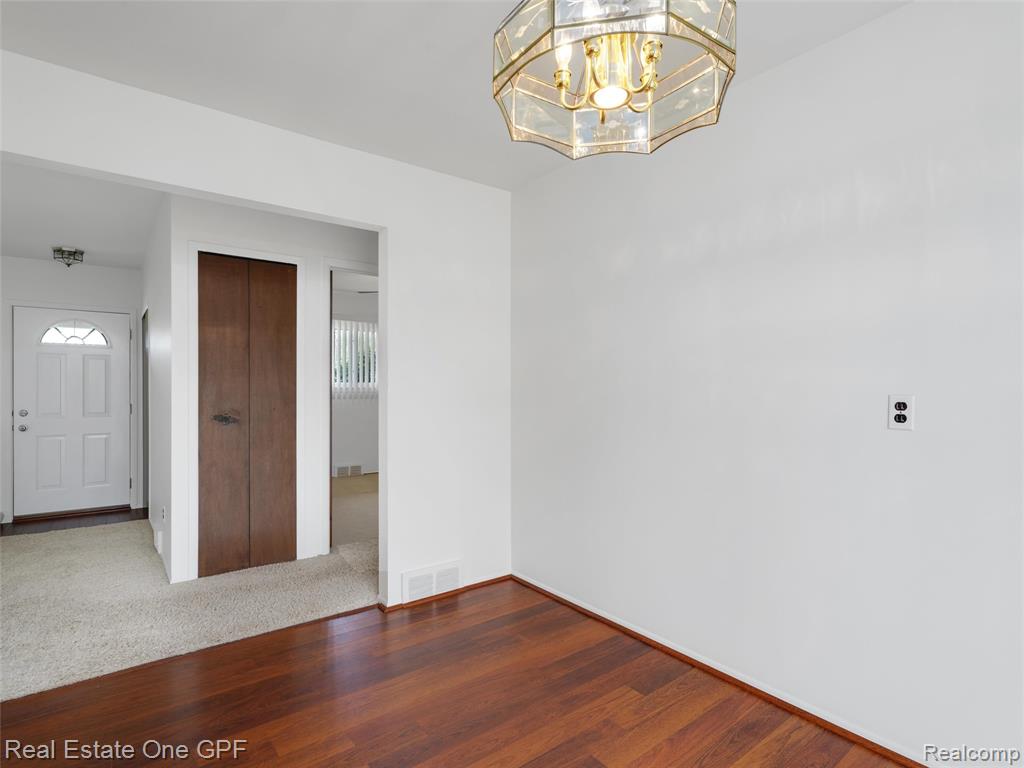 5214 Busch Avenue, Warren, MI 48091 — Photo 12