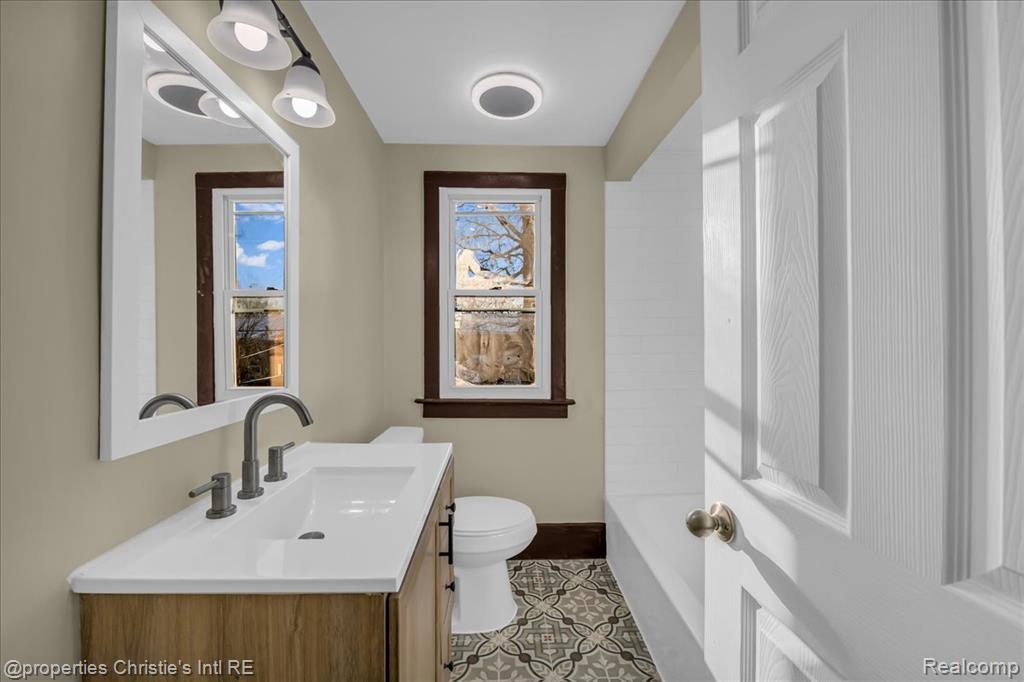 5215 Buckingham Avenue, Detroit, MI 48224 — Photo 19