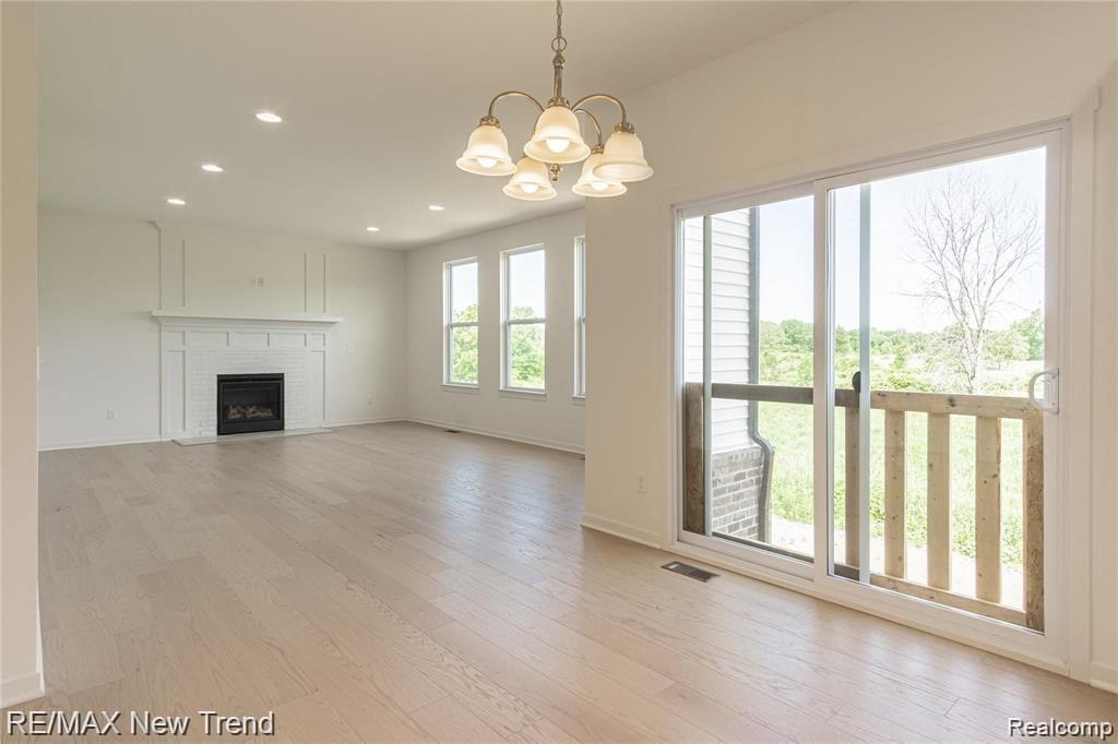 6300 TELURIDE Drive, White Lake, MI 48383 — Photo 9