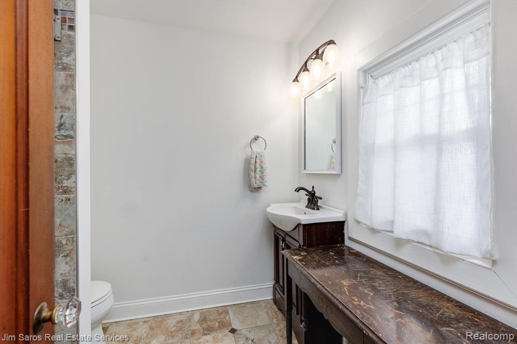 938 Balfour Street, Grosse Pointe Park, MI 48230 — Photo 30