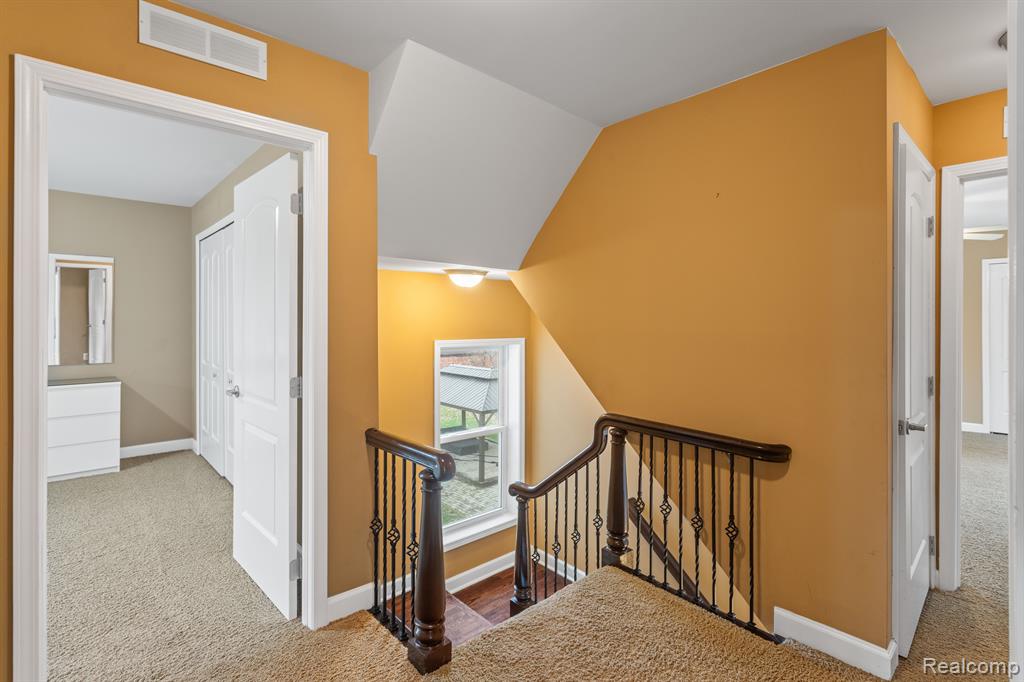 520 FISKE Drive, Detroit, MI 48214 — Photo 19